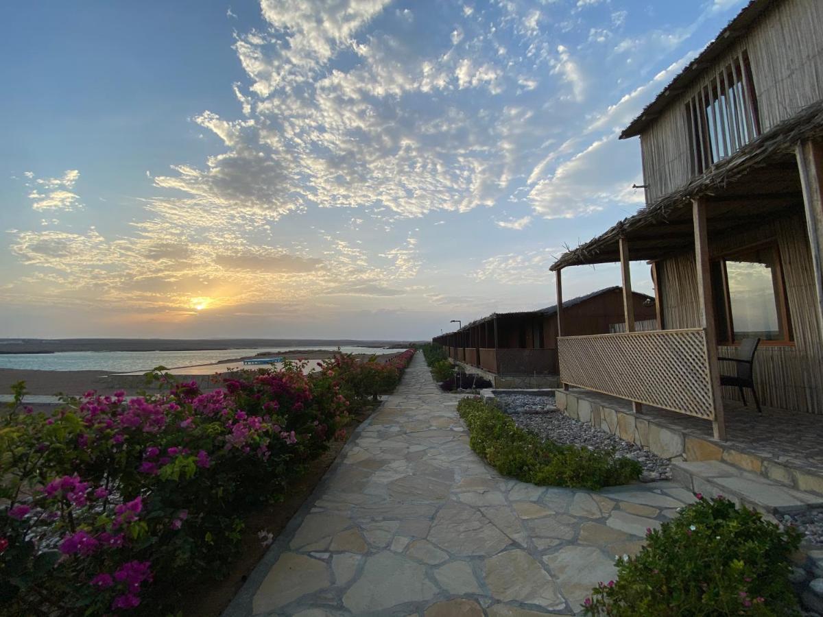 Turtle Beach Resort Ras al Hadd Exterior photo